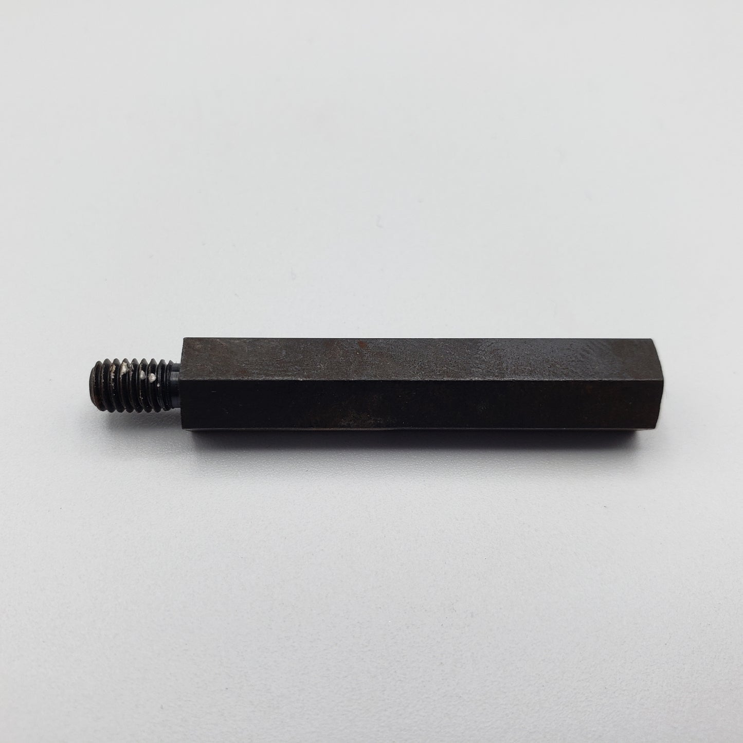 SWF_BELT COVER STUD BOLT (B)