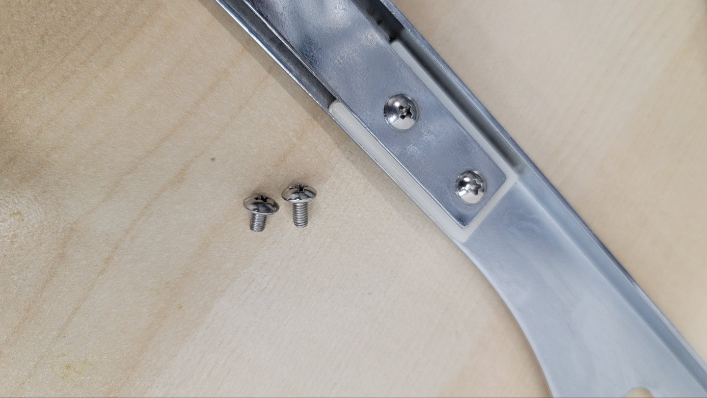 SWF_FIX CLIP BRACKET SCREW M3*L8