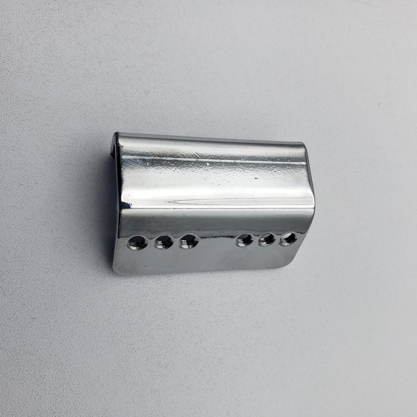 SWF_CAP NEEDLE PLATE GUIDE BRACKET (L)