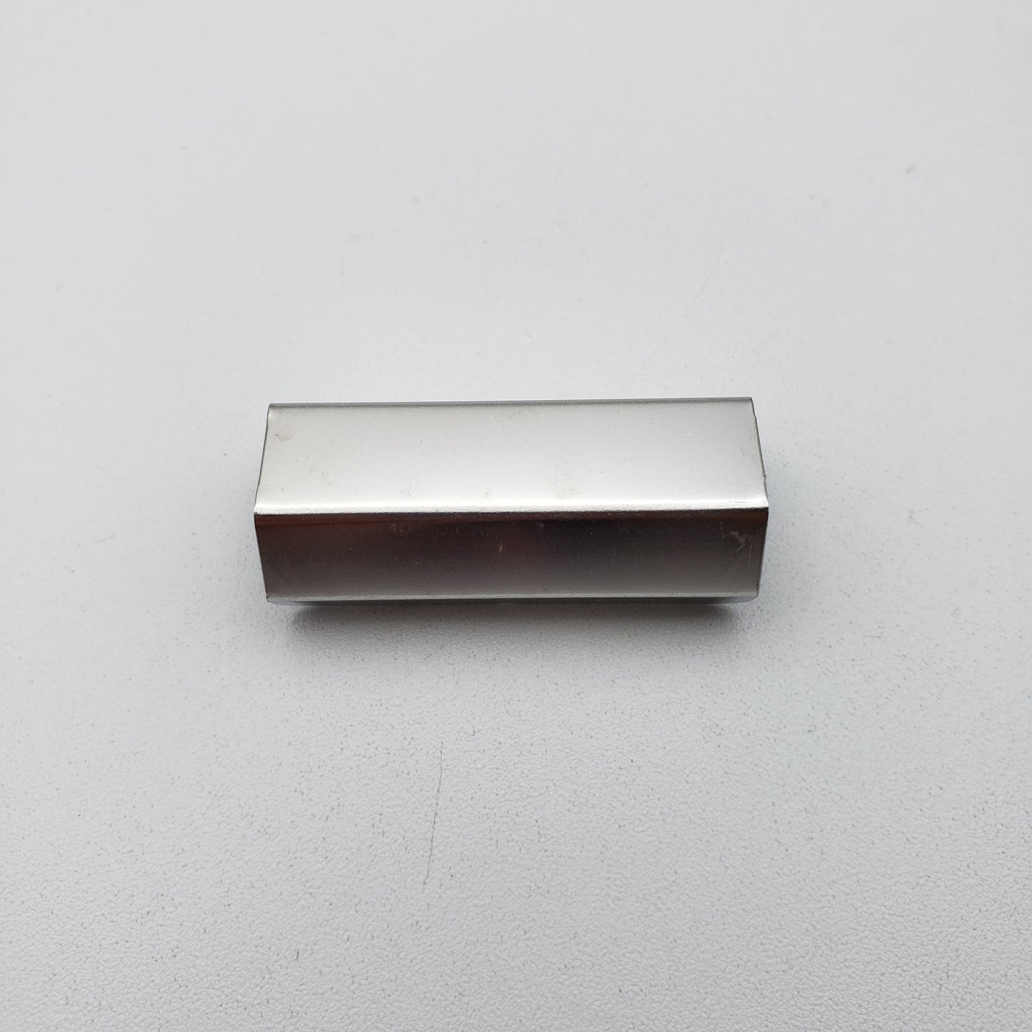 SWF_EMBROIDERY FRAME CLIP SUPPORT