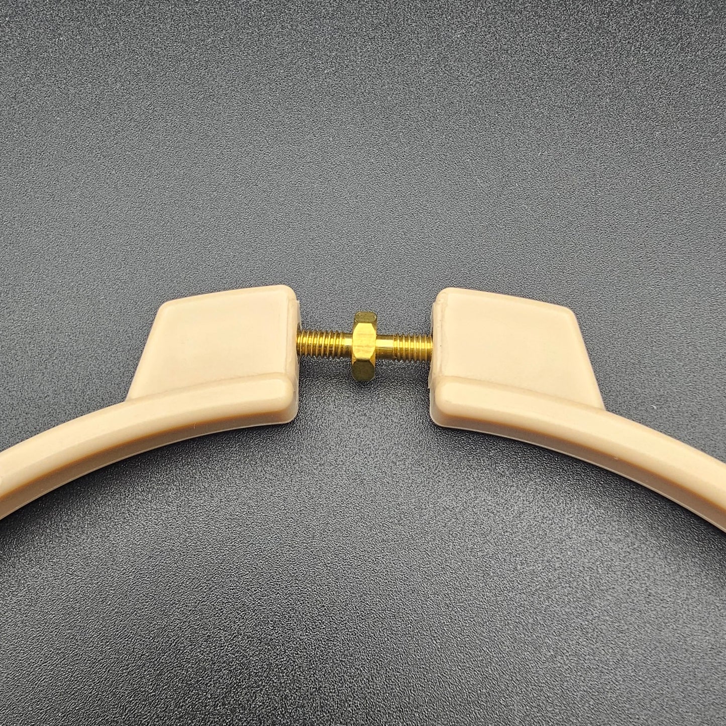 SWF_HOOP TENSION ADJUSTING BOLT
