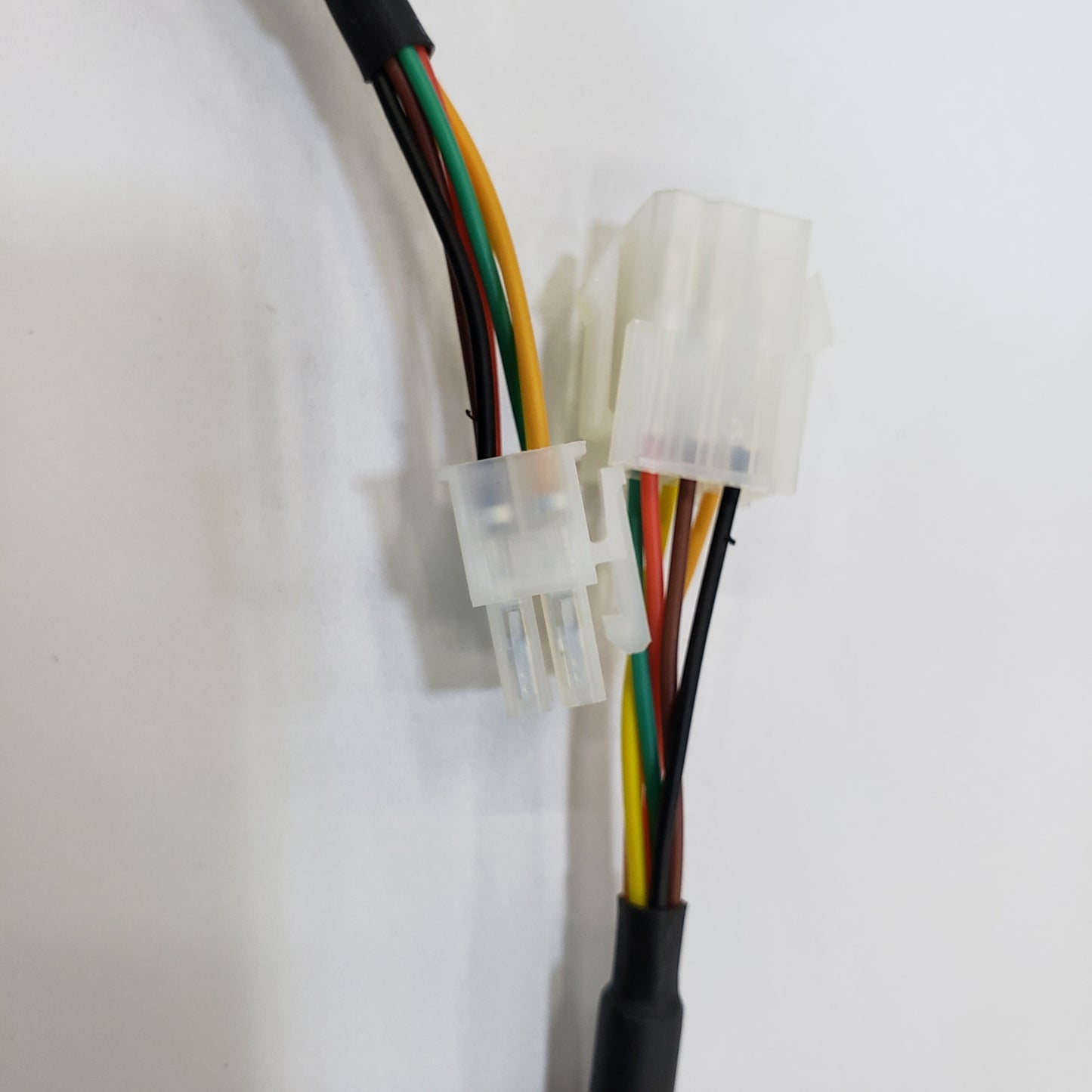 SWF_X-MOTOR POWER CABLE(Curl TYPE) - E+, SINGLE HEAD