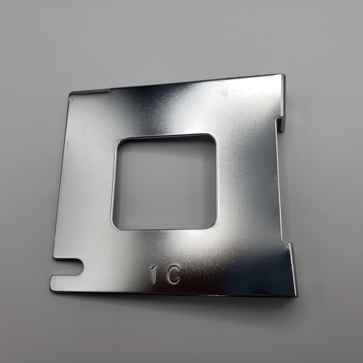 SWF_TSF HOLDER(B6) LEFT_COMPACT