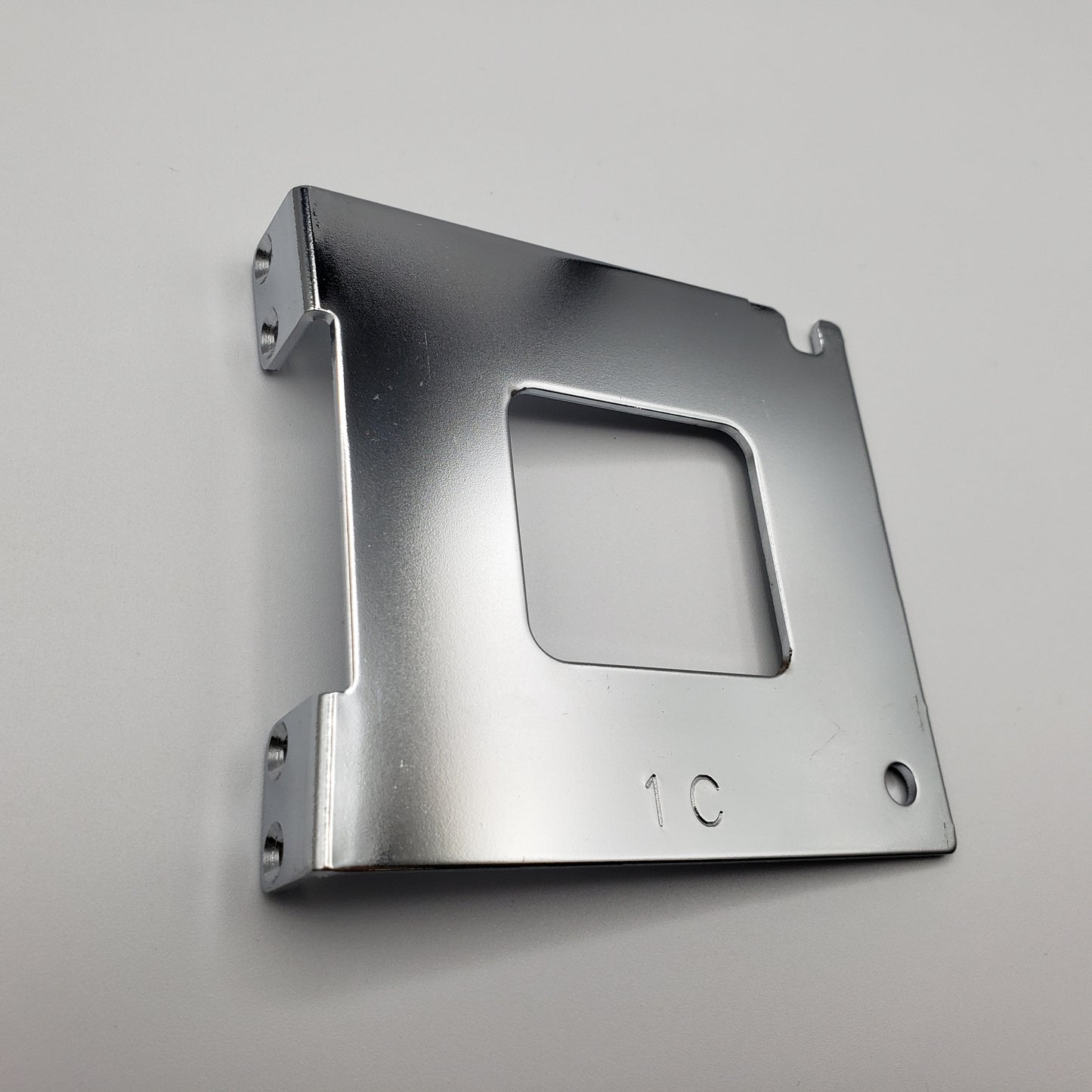 SWF_TSF HOLDER(B6) RIGHT_COMPACT