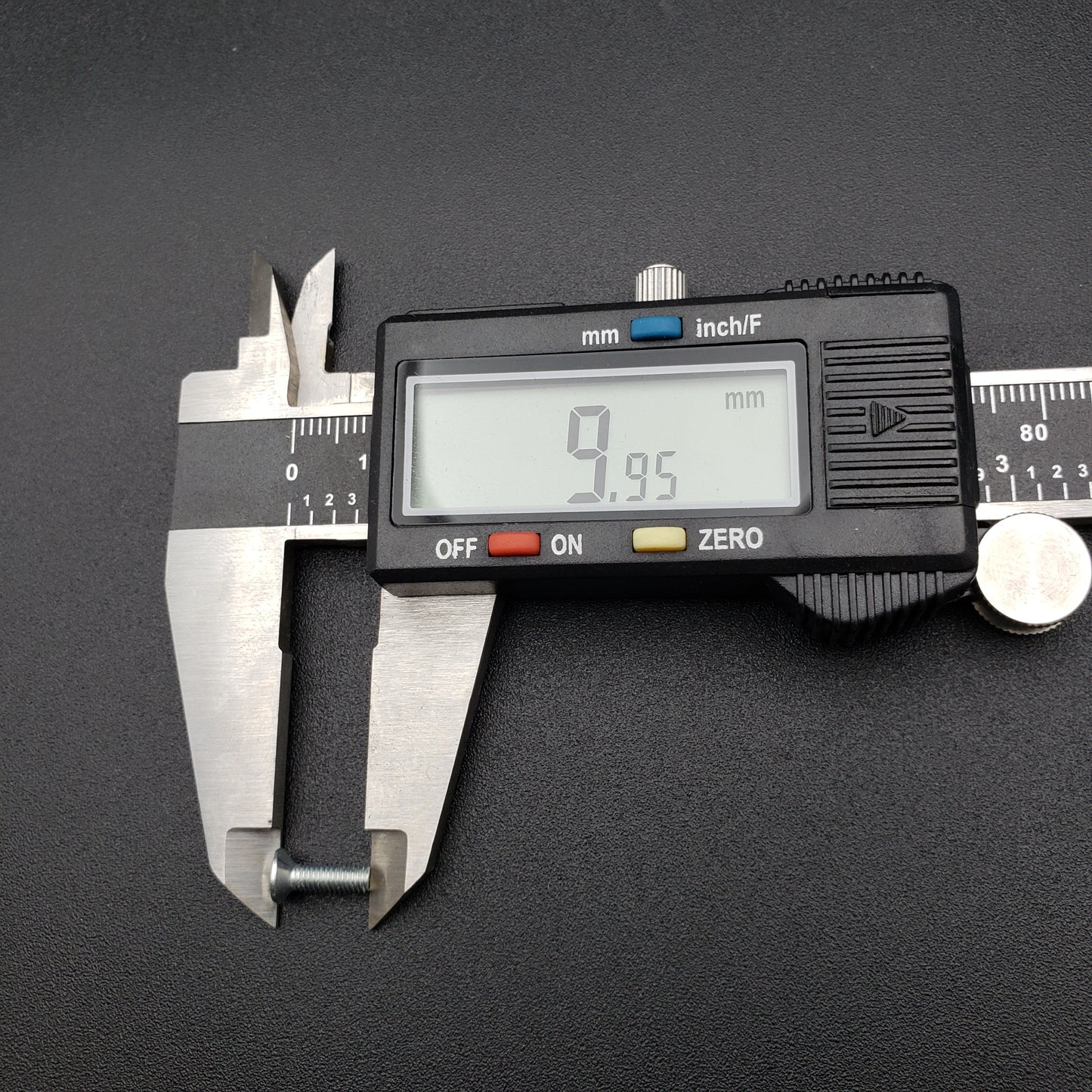 SWF_PLUS SCREW (M3XL10)
