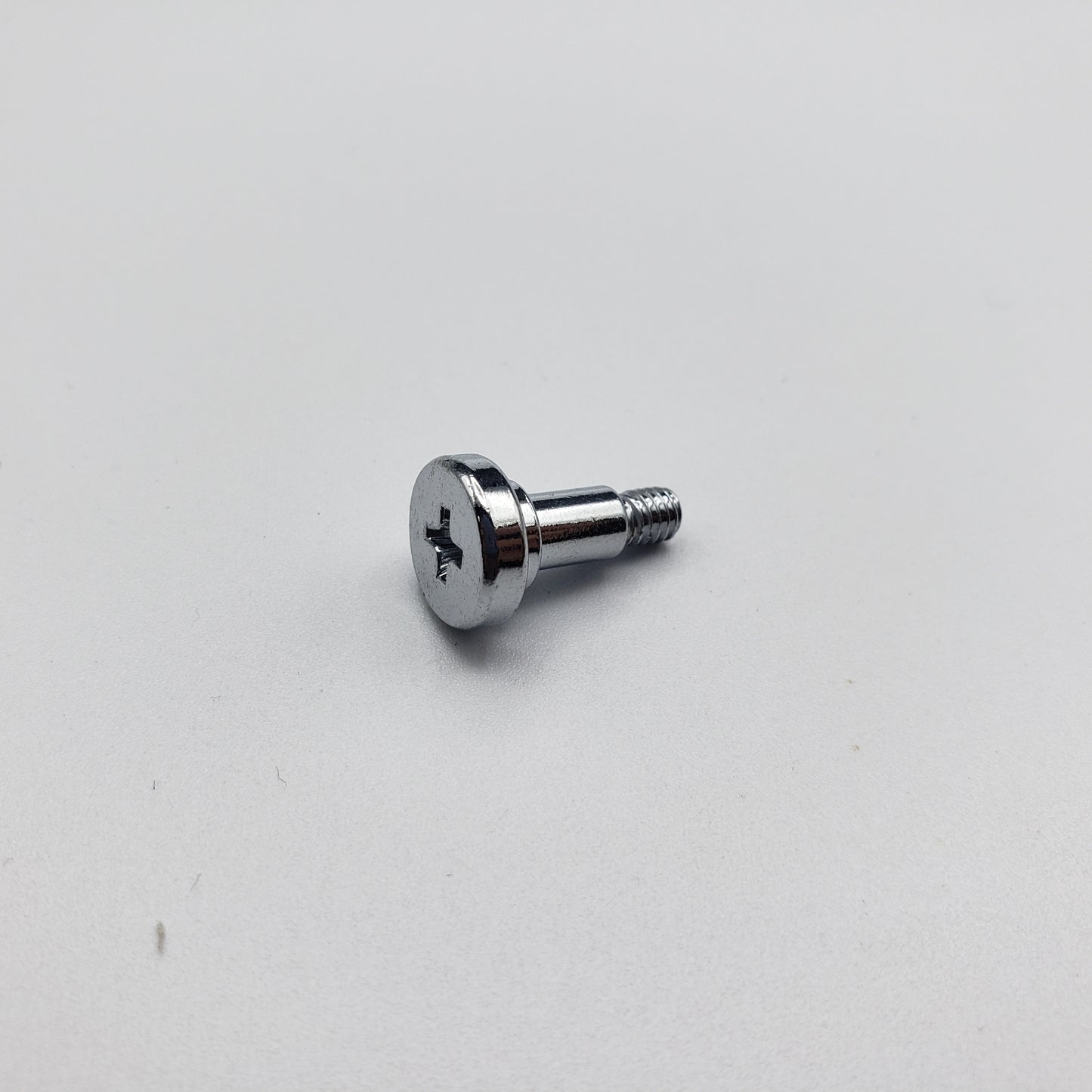 SWF_THREAD GUIDE STUD