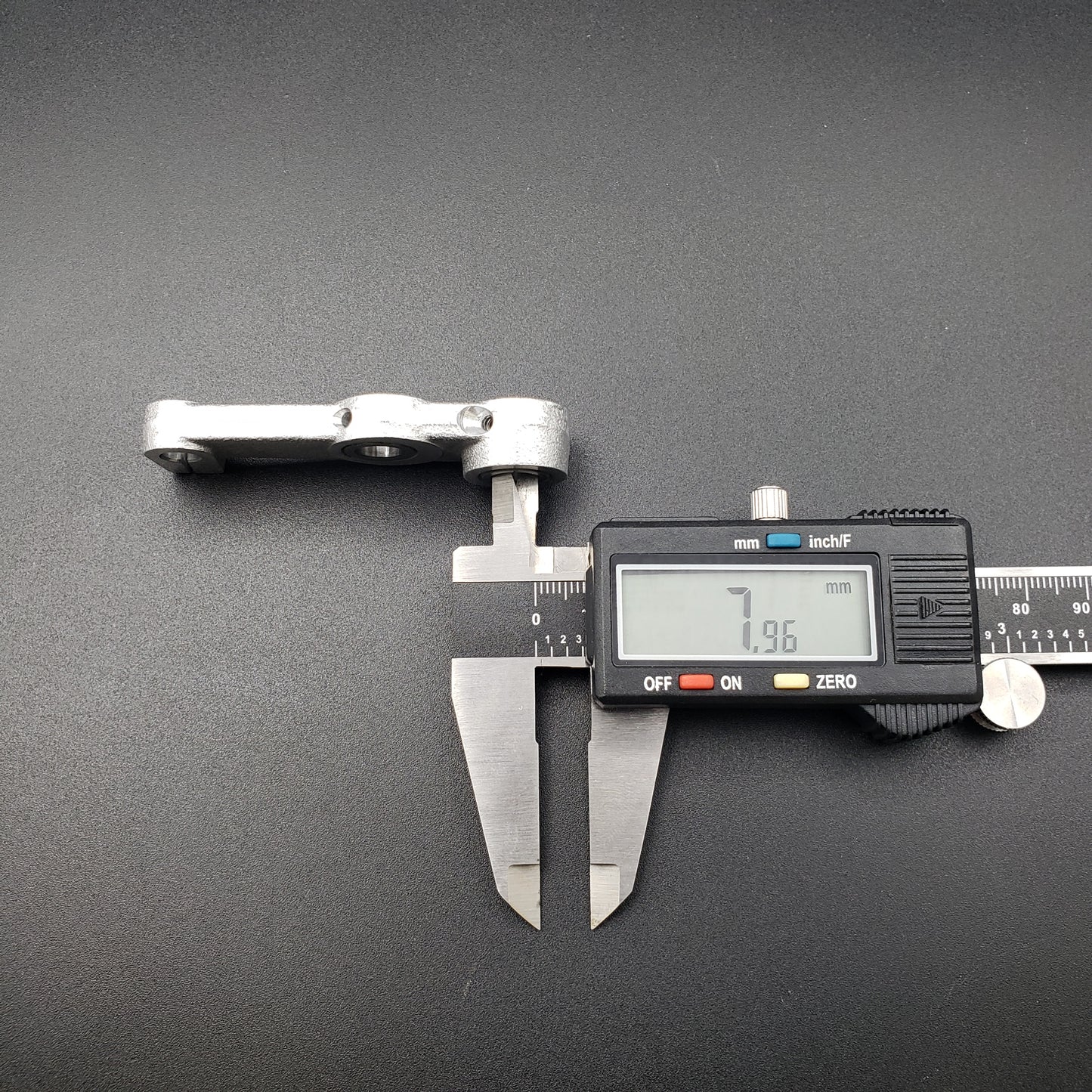SWF_NEEDLE BAR DRIVE LEVER (44.5mm (KS, SB7-Series))