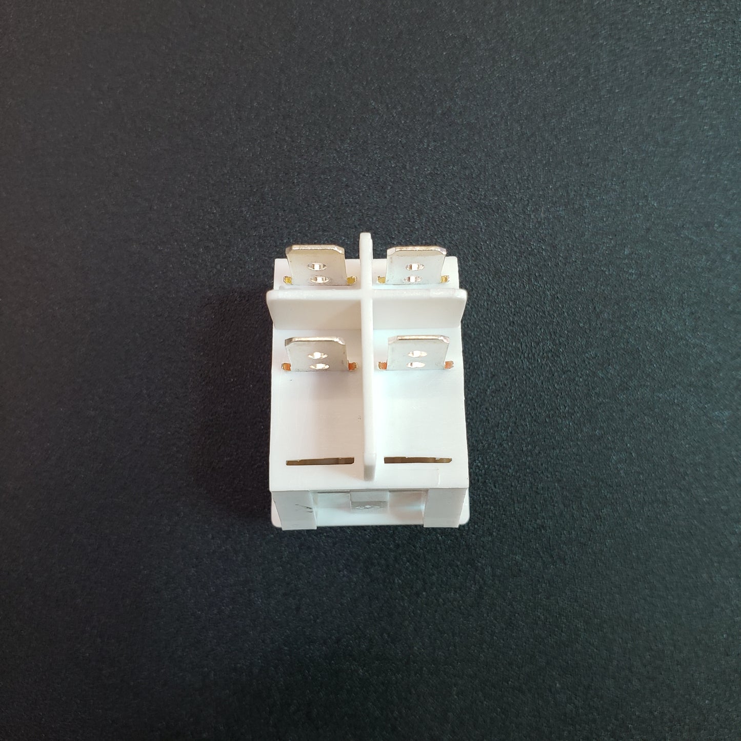SWF_MAIN POWER SWITCH