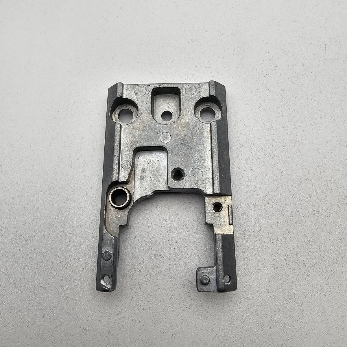 SWF_NEEDLE PLATE BRACKET [KX-T1501]