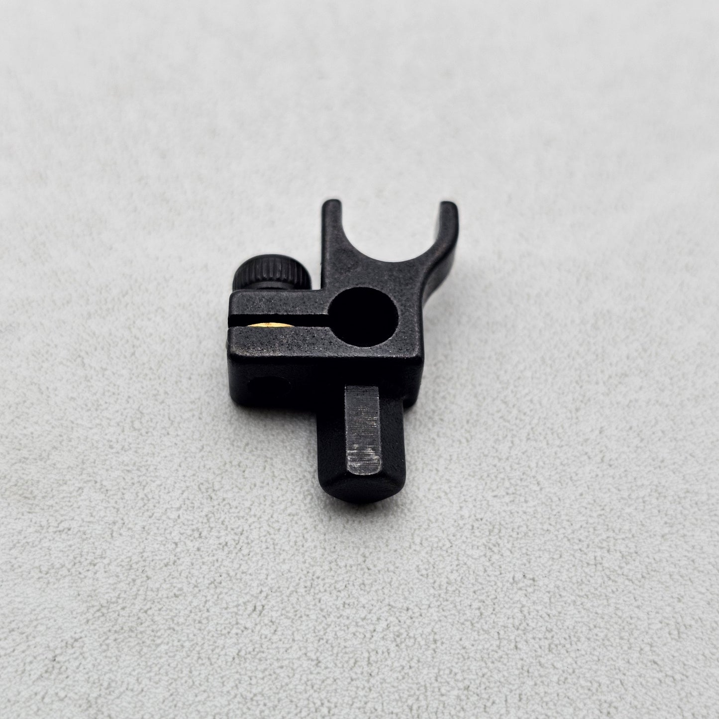 SWF_PRESSER FOOT HOLDER (KX-T1501)