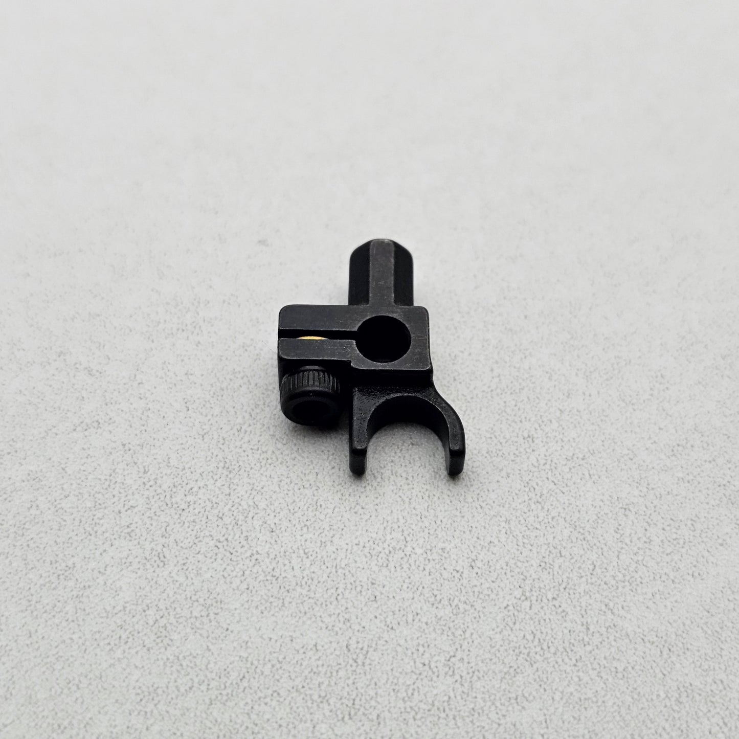 SWF_PRESSER FOOT HOLDER (KX-T1501)