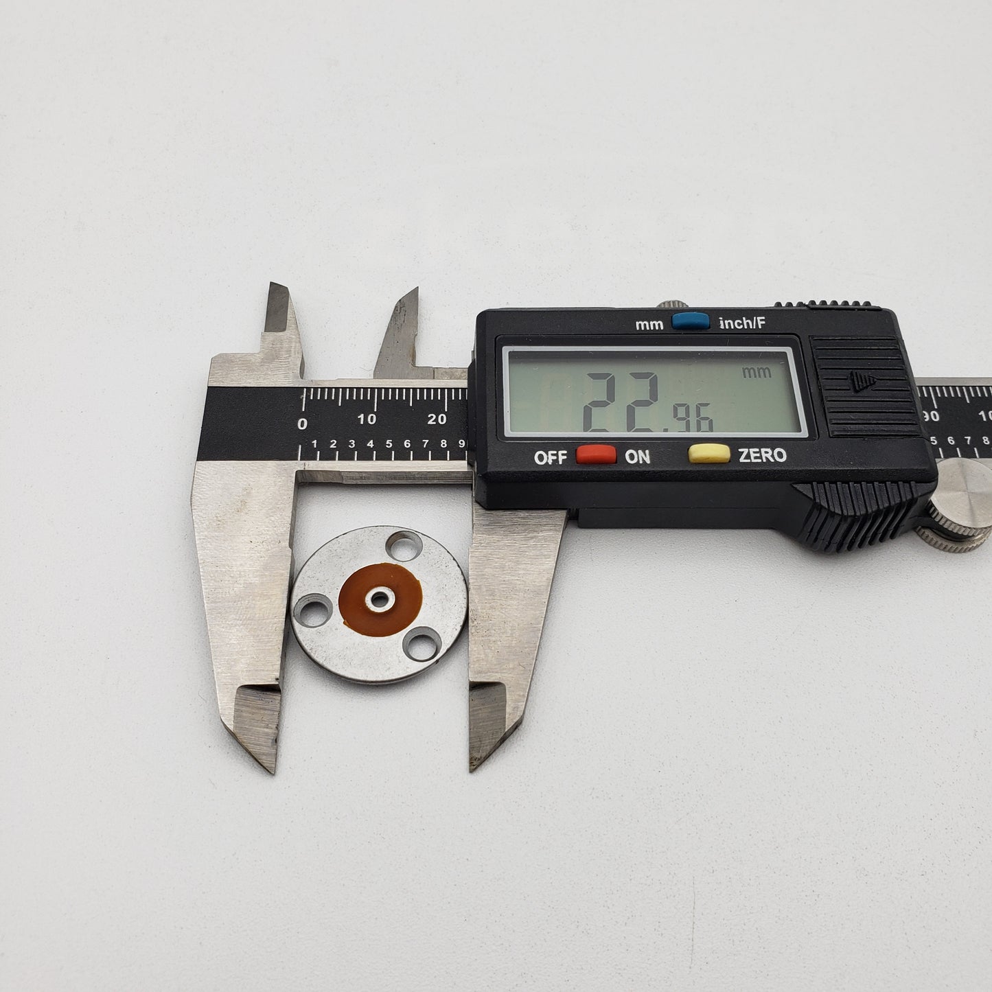 SWF_NEEDLE PLATE ATTACHMENT (@2.0) @23