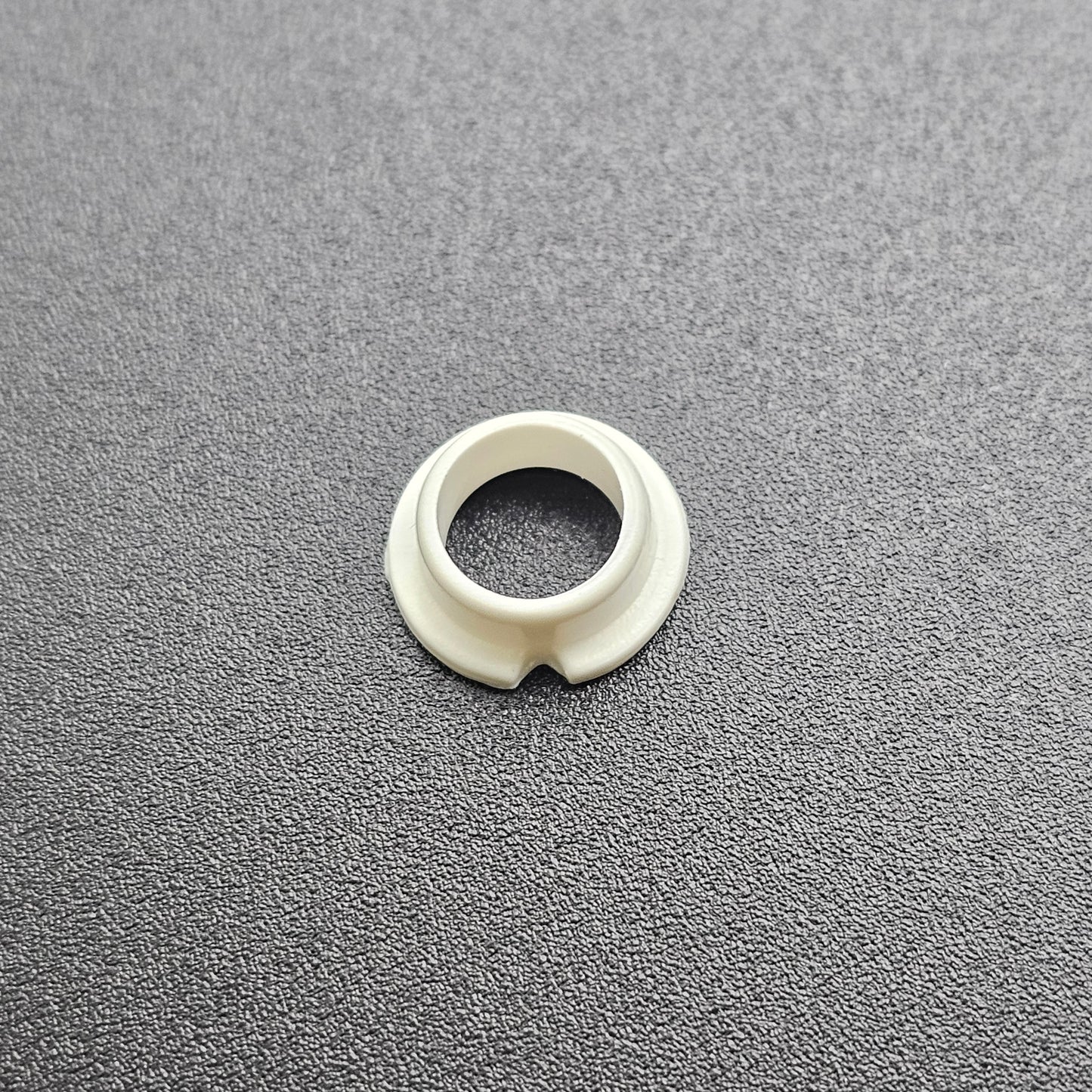 SWF_PRESSER FOOT SPRING GUIDE