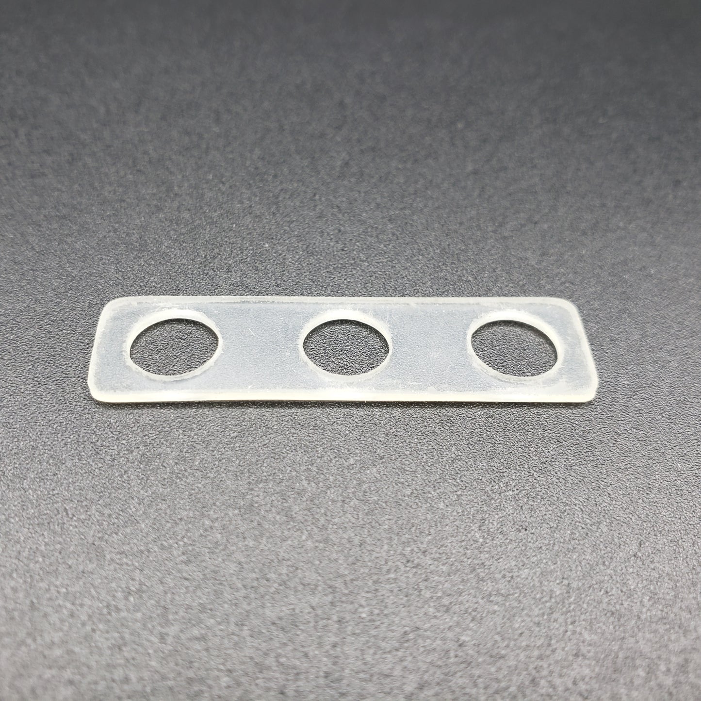 PRESSER FOOT ADJ RUBBER(B) T=1