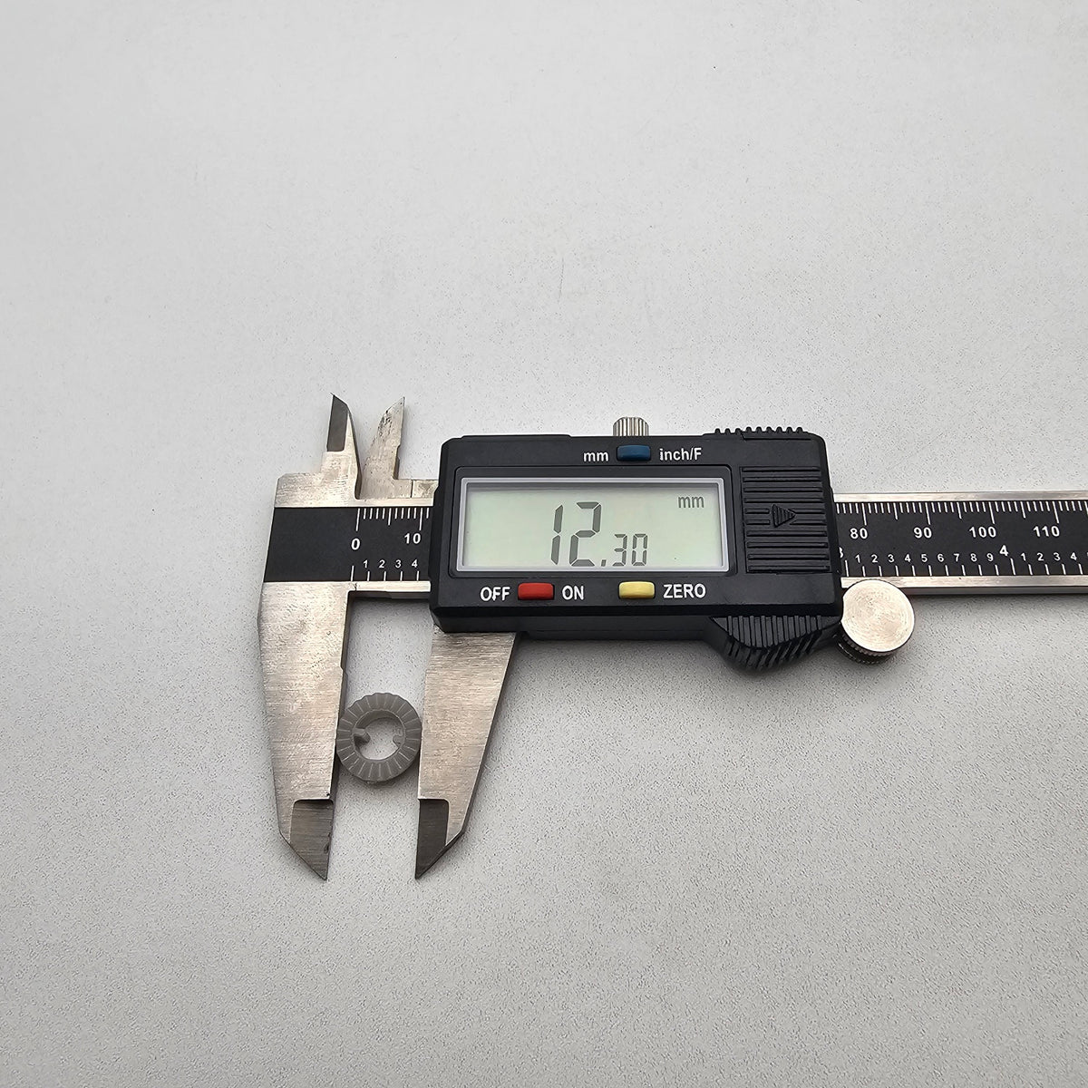 SWF_TENSION SPRING STOPPER