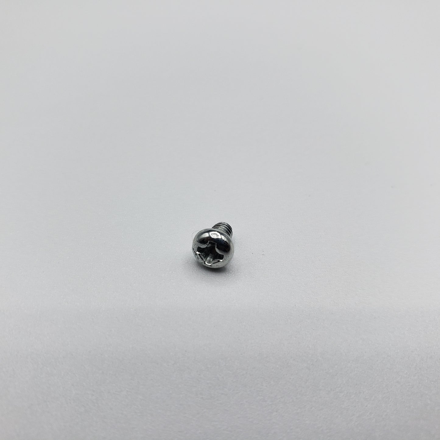 SWF_PLUS SCREW [M3xL4]