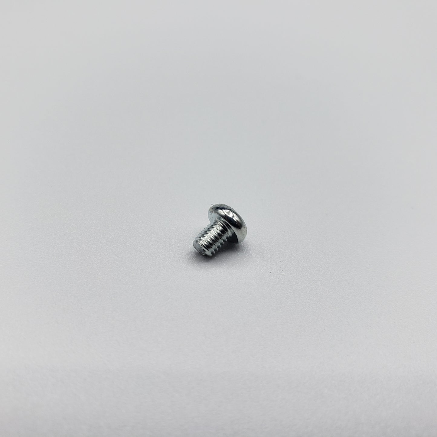 SWF_PLUS SCREW [M3xL4]