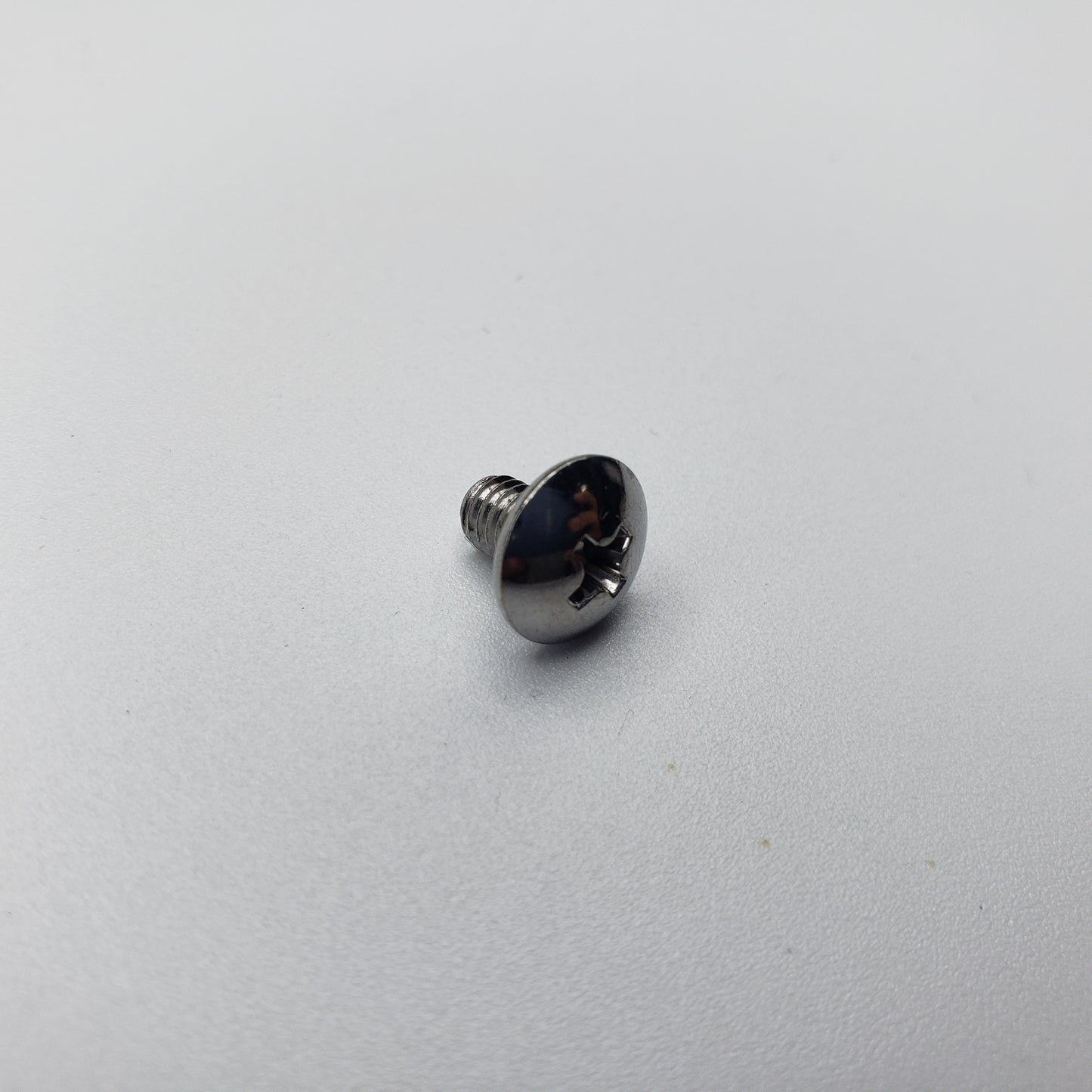 SWF_TRUSS SCREW (M4*L6)