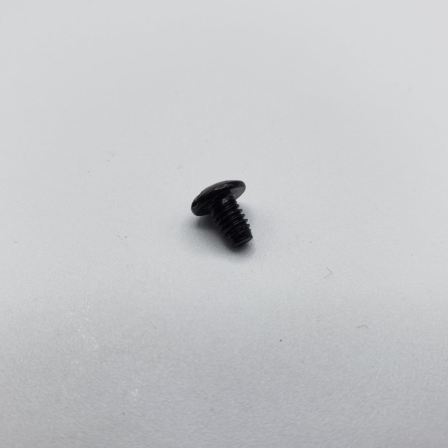 SWF_NEEDLE BAR GUIDE RAIL TRUSS SCREW(9/64,N=40,L6)