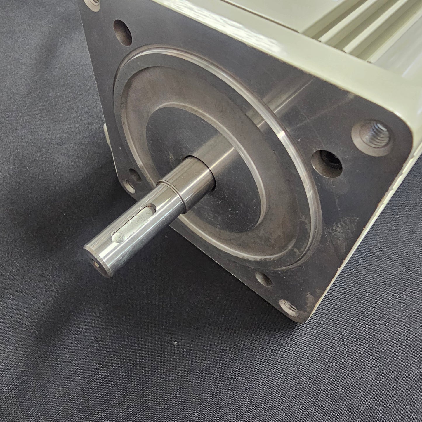 SWF_MAIN MOTOR